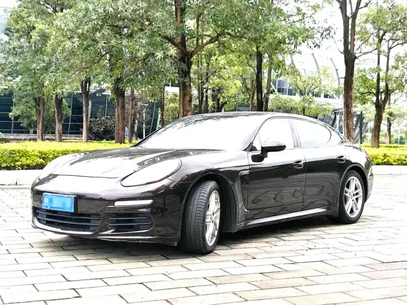Porsche Panamera, 2017