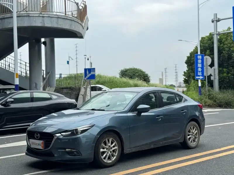 Mazda 3 Axela, 2018