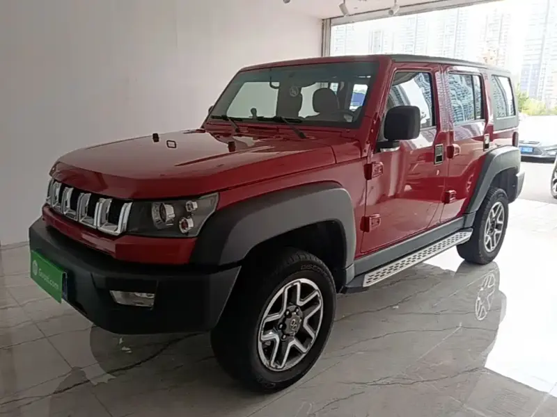 Beijing Off-Road BJ40 BAIC Beijing BJ40 2016 40L 2.3T Auto 4WD Premium Edition, 2017 — фото 1