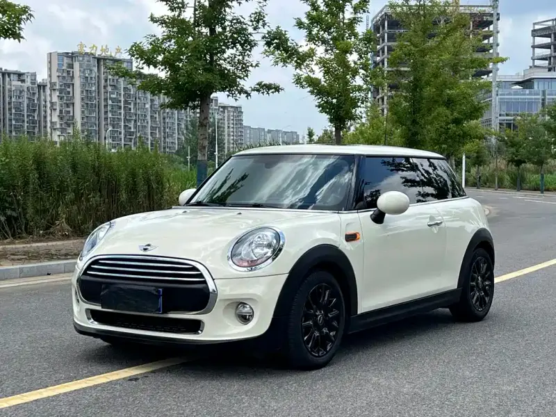 MINI Mini, 2016