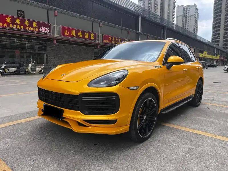 Porsche Cayenne, 2011