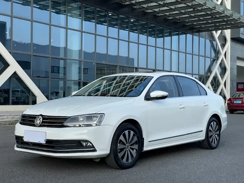 Volkswagen Sagitar, 2017