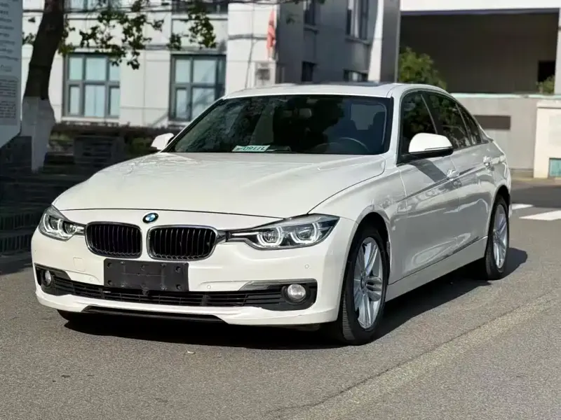 BMW 3 Series, 2013