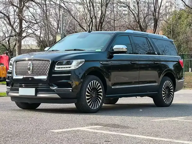 Lincoln Navigator, 2021