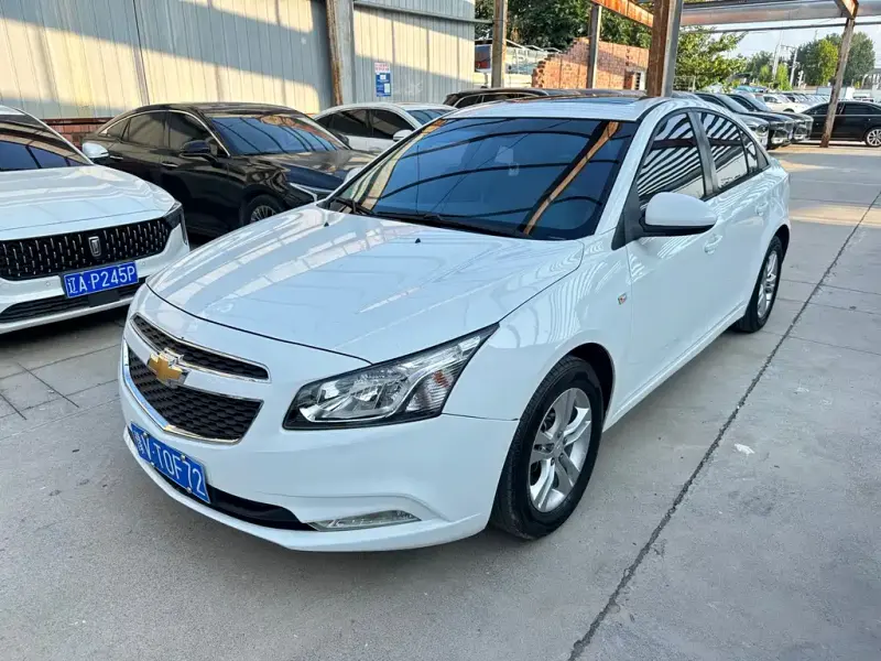 Chevrolet Cruze Chevrolet Cruze 2015 1.5L Classic SE AT, 2016 — фото 1