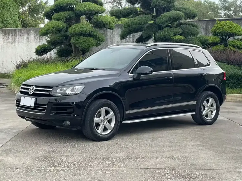 Volkswagen Touareg, 2015