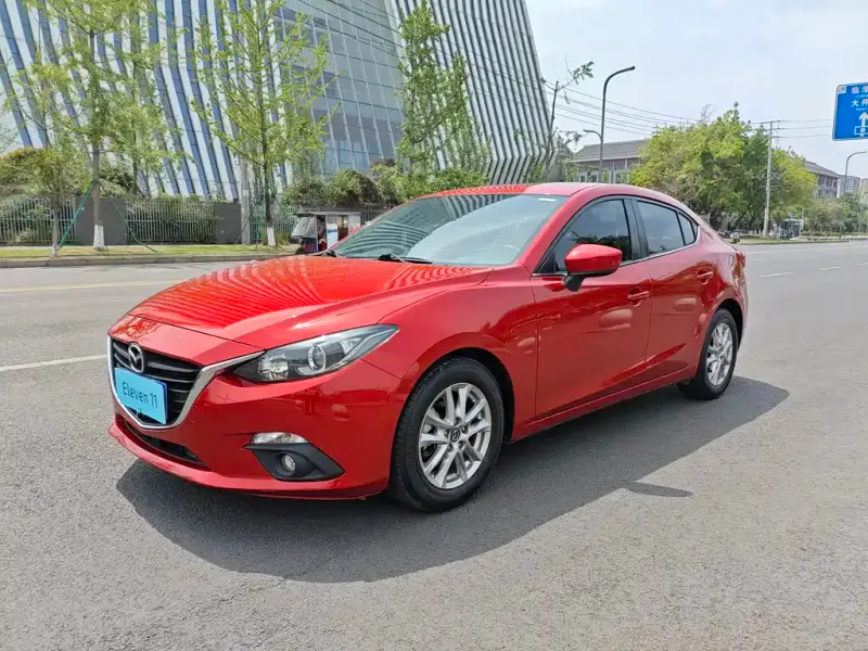 Mazda 3 Axela, 2016
