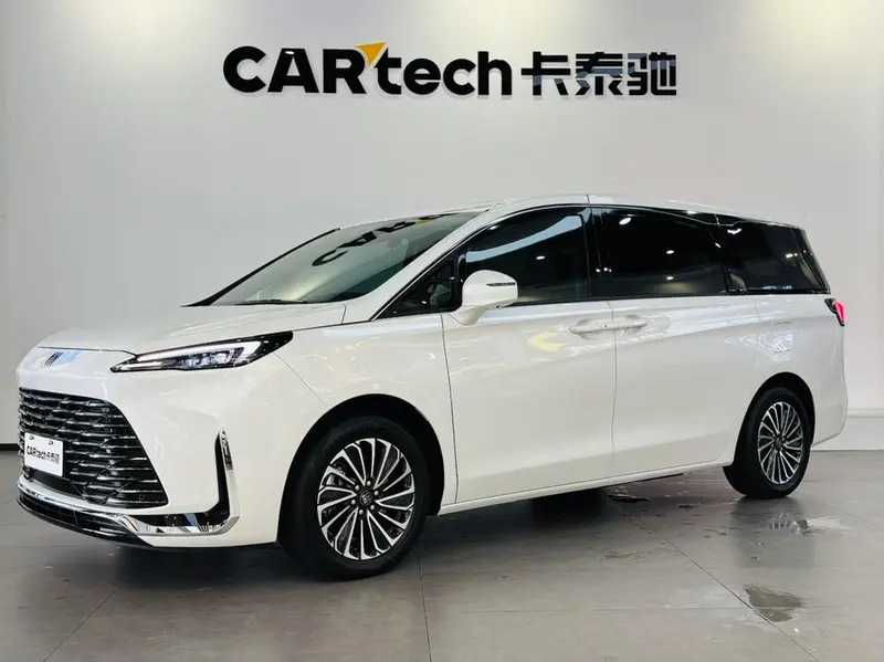 Buick GL8 PHEV, 2025