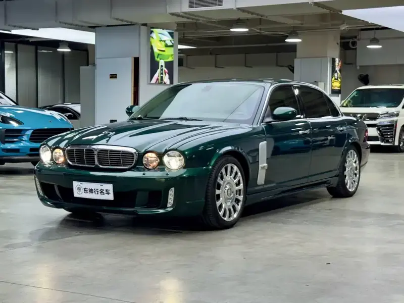Jaguar XJ, 2006