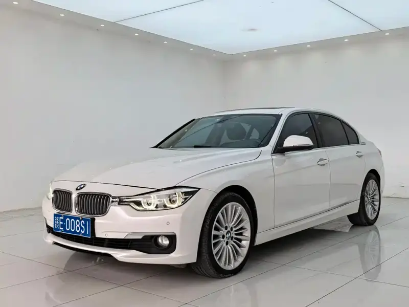 BMW 3 Series, 2018 — фото 1