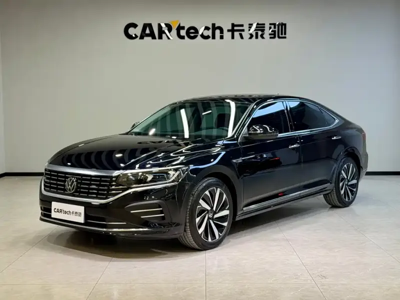 Volkswagen Passat, 2025