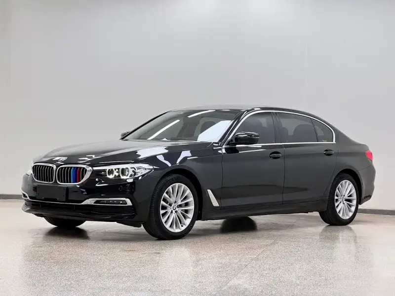 BMW 5 Series, 2019