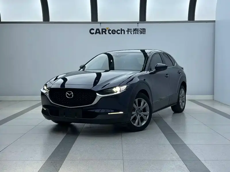 Mazda CX-30, 2022