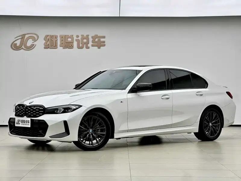 BMW 3 Series, 2023
