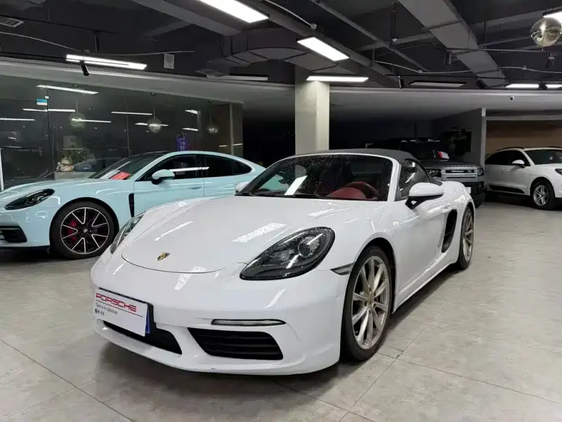 Porsche 718, 2018