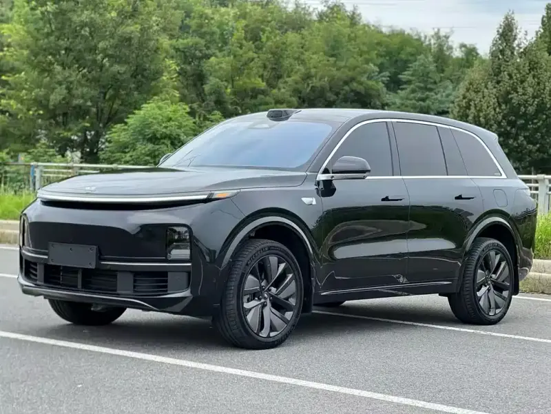Li Auto Li L8, 2025