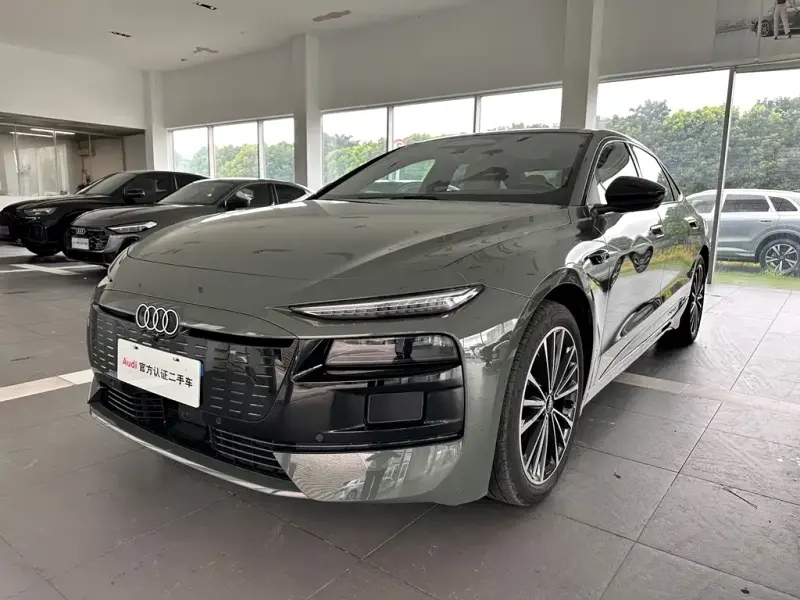 Audi A6L e-tron A6L e-tron 2026 версия Huawei Qiankun автопилот, 2026 — фото 1