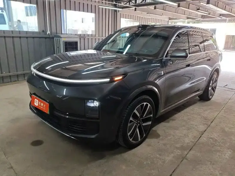 Li Auto Li L9, 2025