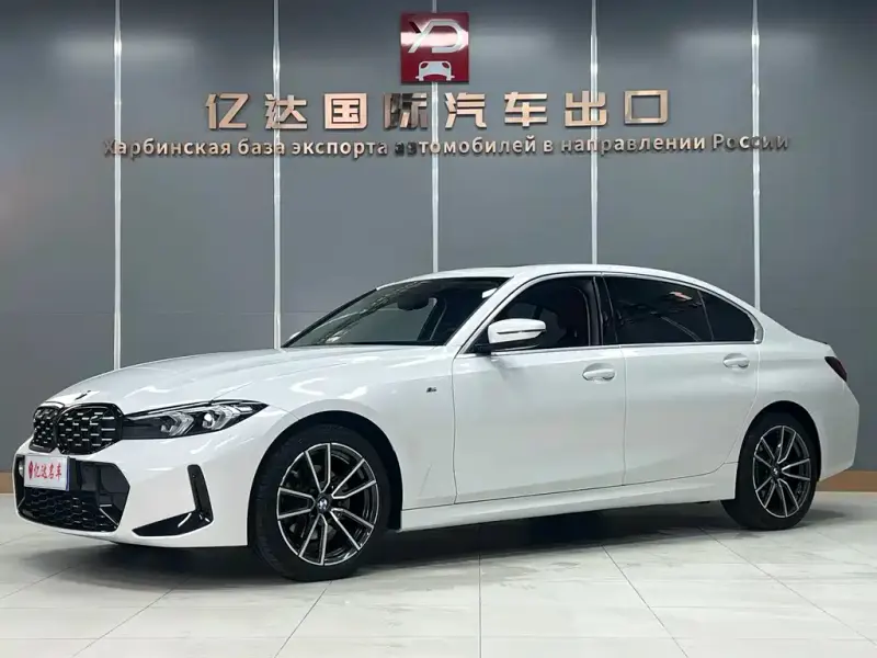 BMW 3 Series, 2023