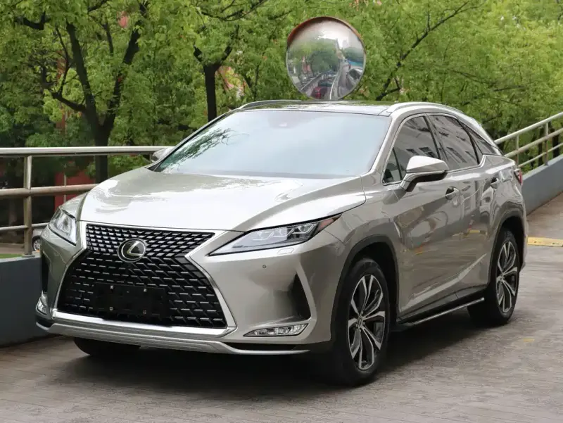 Lexus RX, 2021 — фото 1