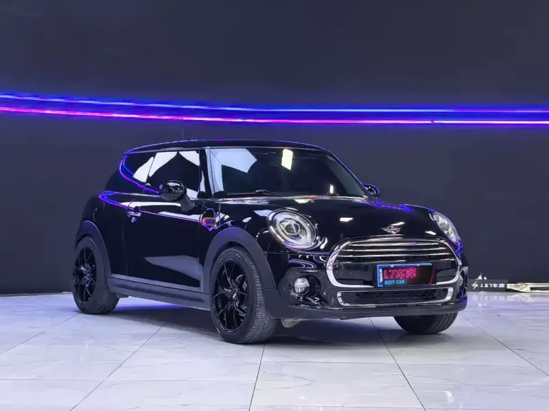 MINI Mini, 2017