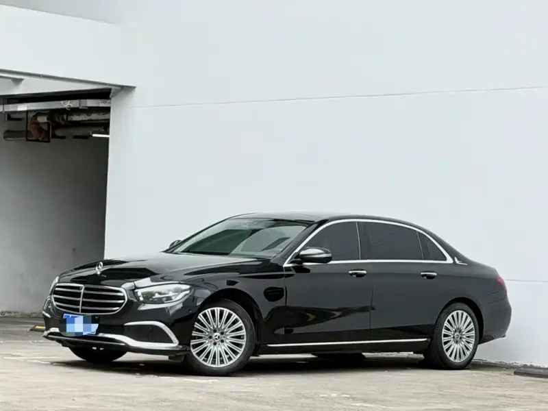 Mercedes-Benz E-Class, 2023