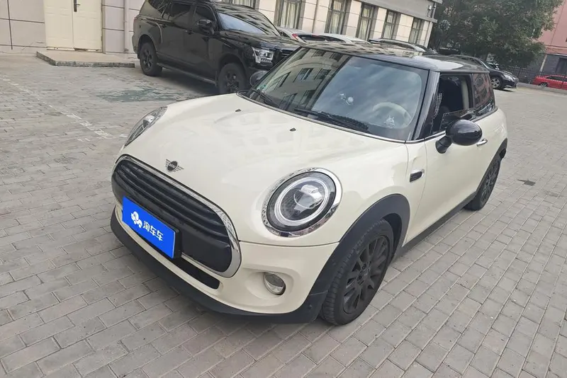 MINI MINI, 2018