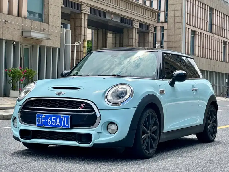 MINI Mini, 2016