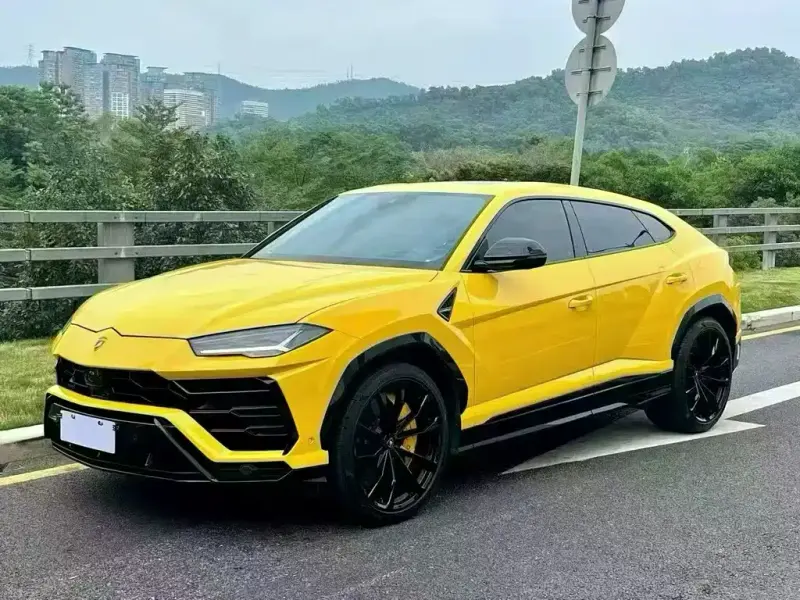 Lamborghini Urus, 2021