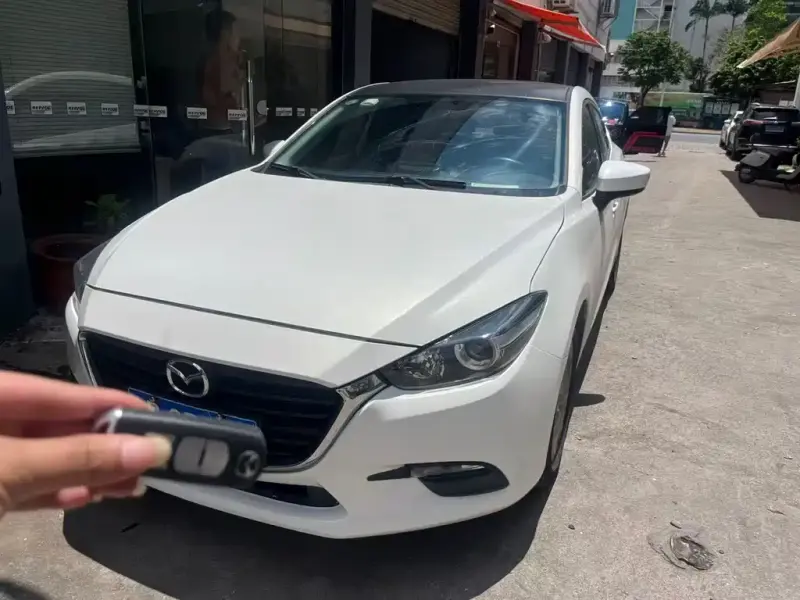 Mazda 3 Axela, 2018