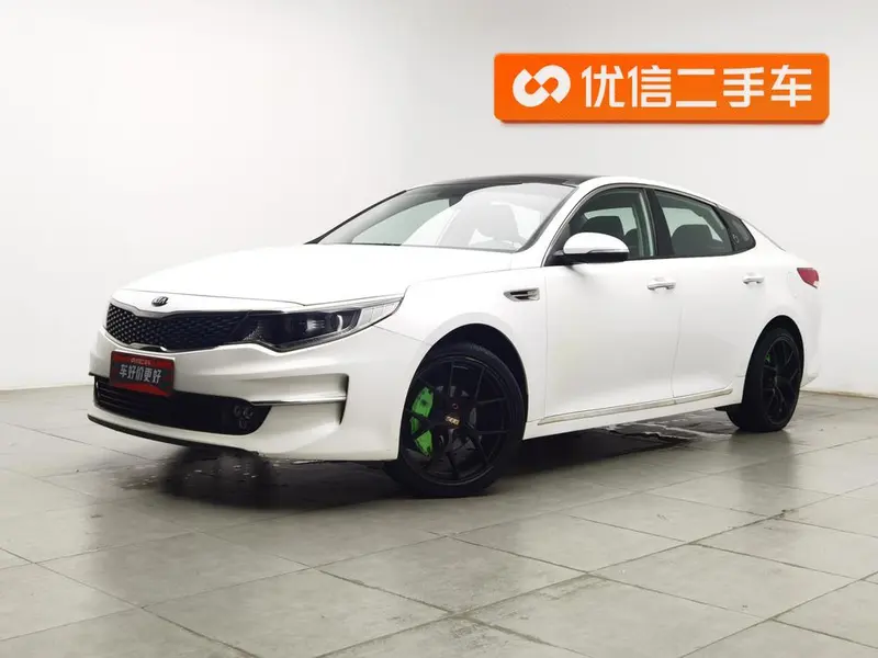 Kia K5, 2016