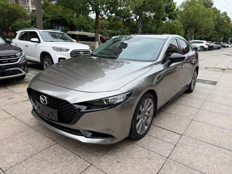 Mazda 3 Axela, 2021