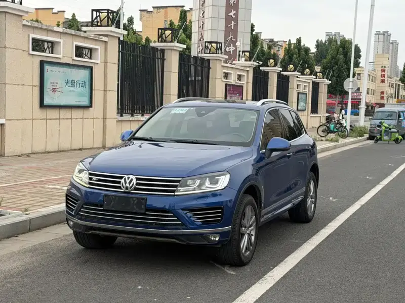 Volkswagen Touareg, 2016