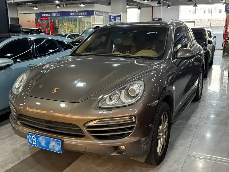 Porsche Cayenne, 2014