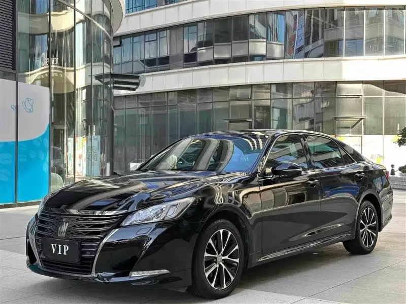 Toyota Crown, 2019