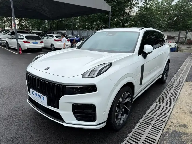 Lynk & Co 09 EM-P, 2024