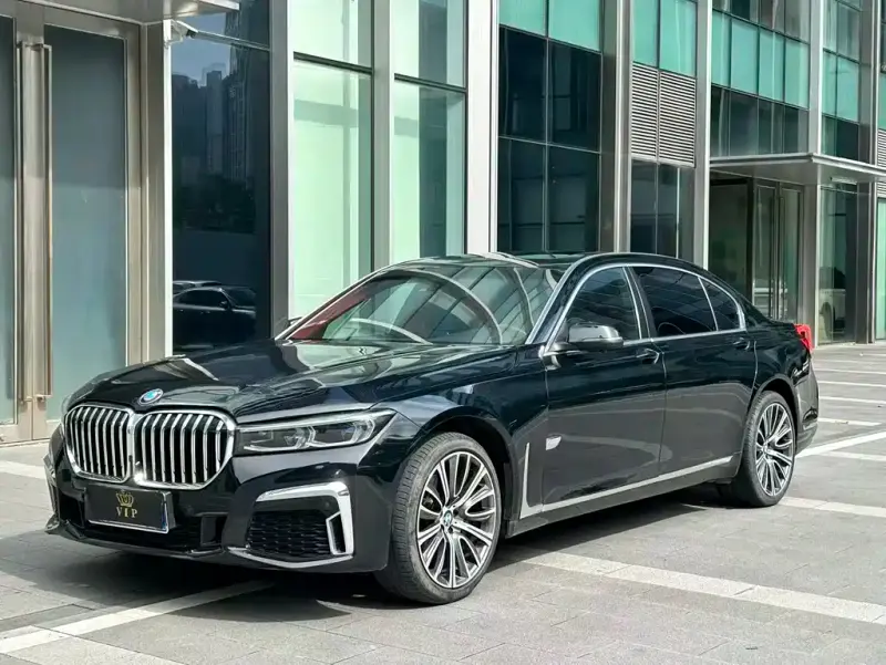 BMW 7 Series, 2010