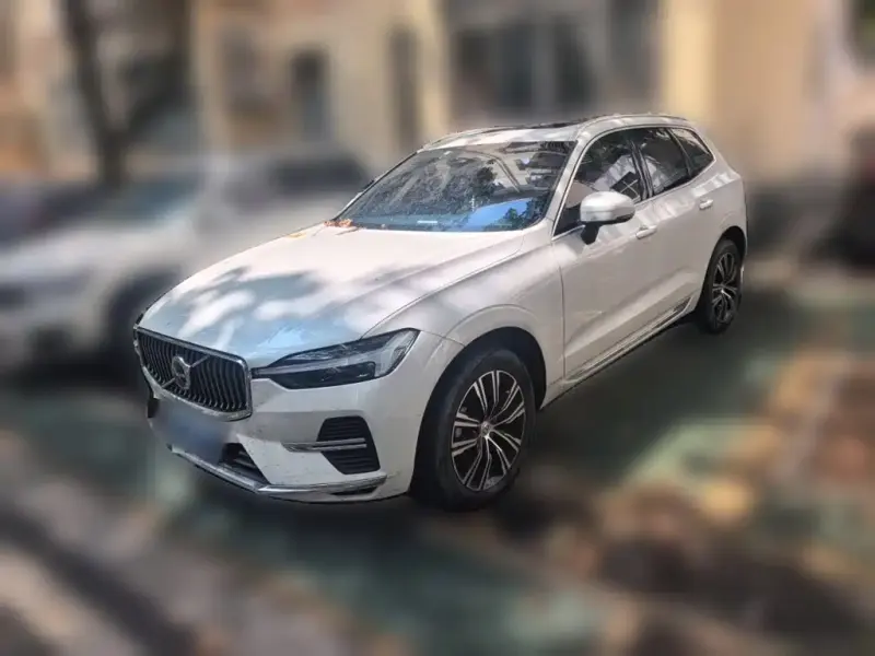 Volvo XC60 Volvo XC60 2022 B5 4WD Smart Vision Luxury Edition, 2022 — фото 1
