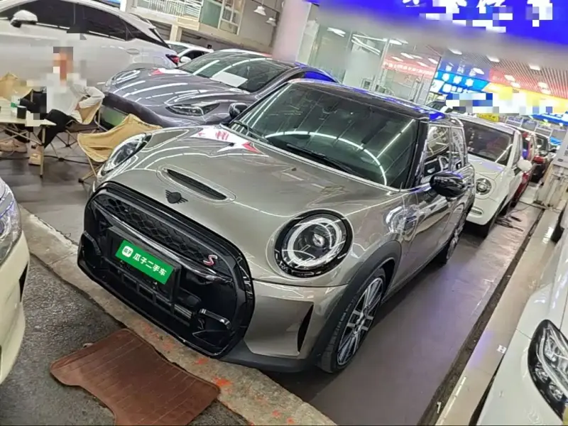 MINI Mini, 2024