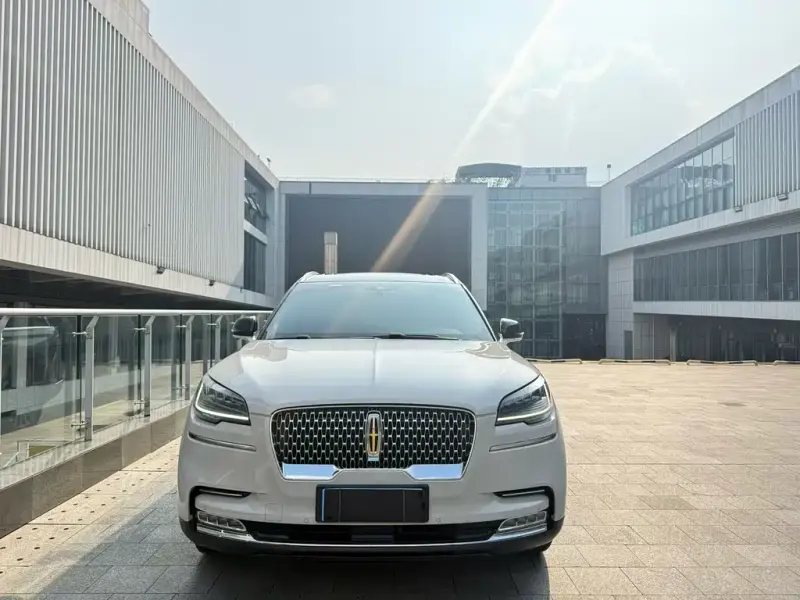 Lincoln Aviator, 2021