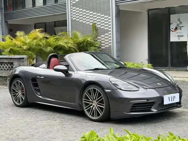 Porsche 718, 2017