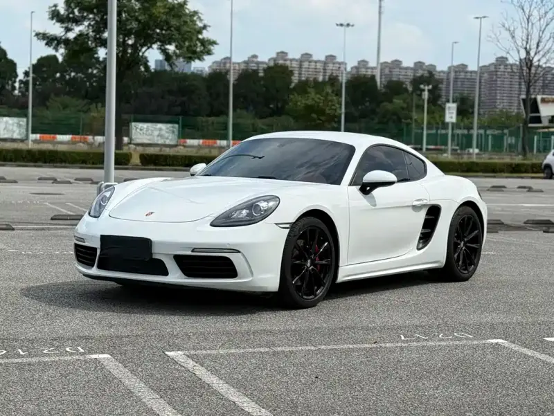 Porsche 718, 2017