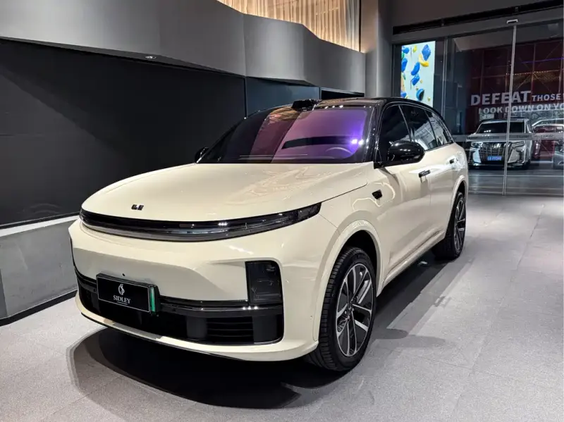 Li Auto Li L7, 2025