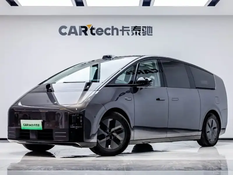 Li Auto Li MEGA, 2024