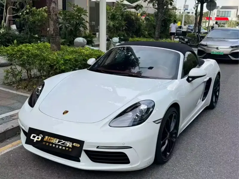 Porsche 718, 2024
