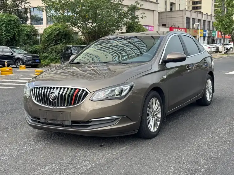 Buick Excelle, 2015