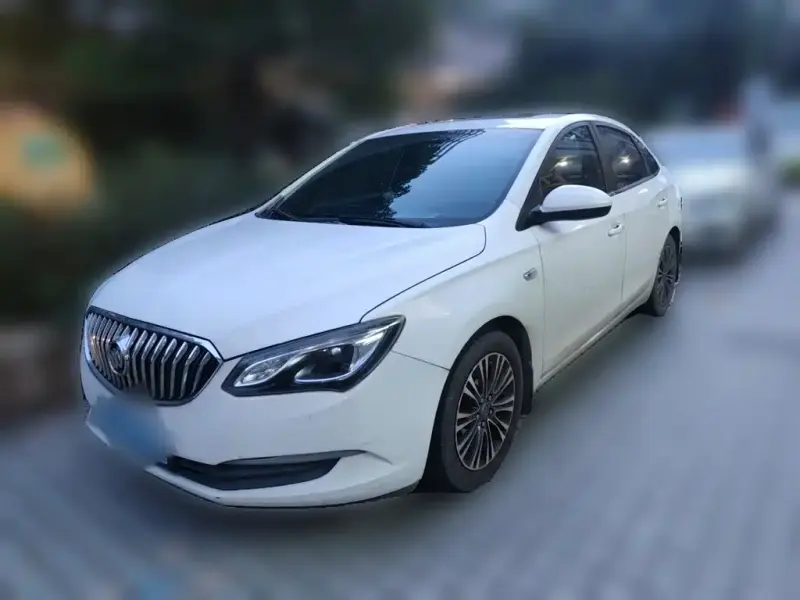 Buick Excelle, 2016