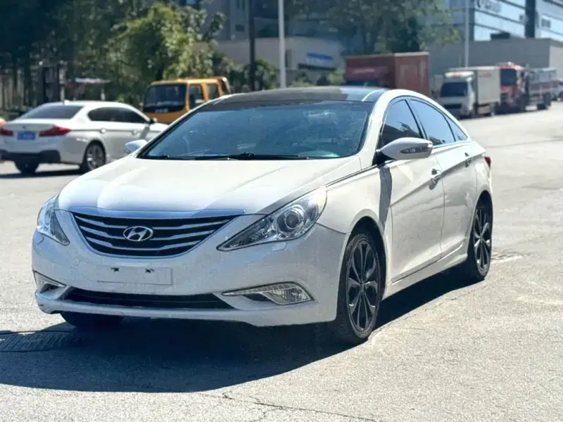 Hyundai Sonata, 2013