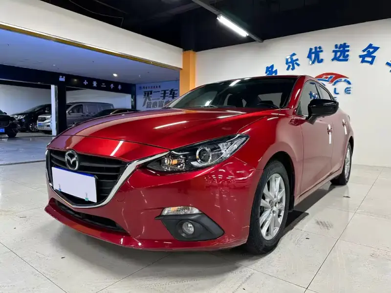 Mazda 3 Axela, 2016