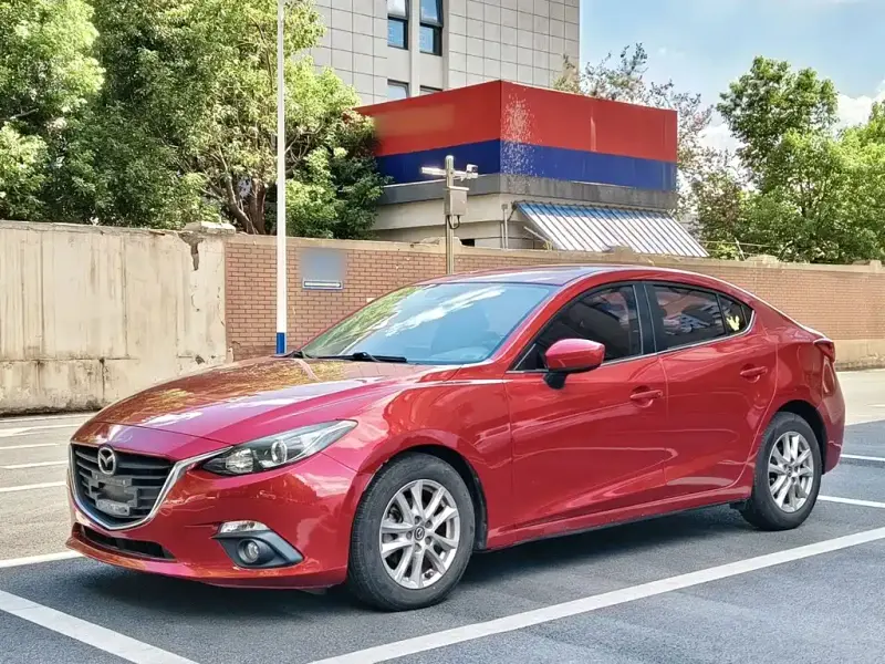 Mazda 3 Axela, 2016